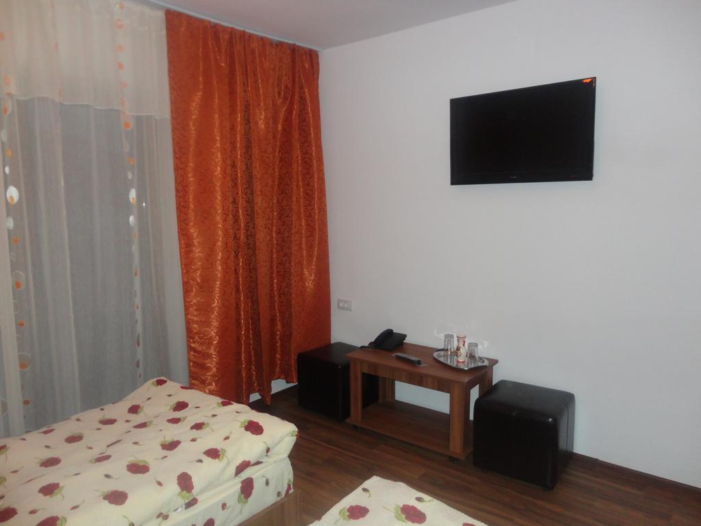 Pensiunea Sanella Liubcova Room photo